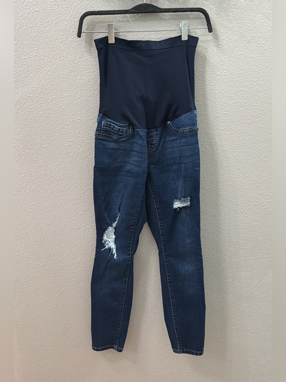 Haute Momma Medium Maternity Skinny Jeans